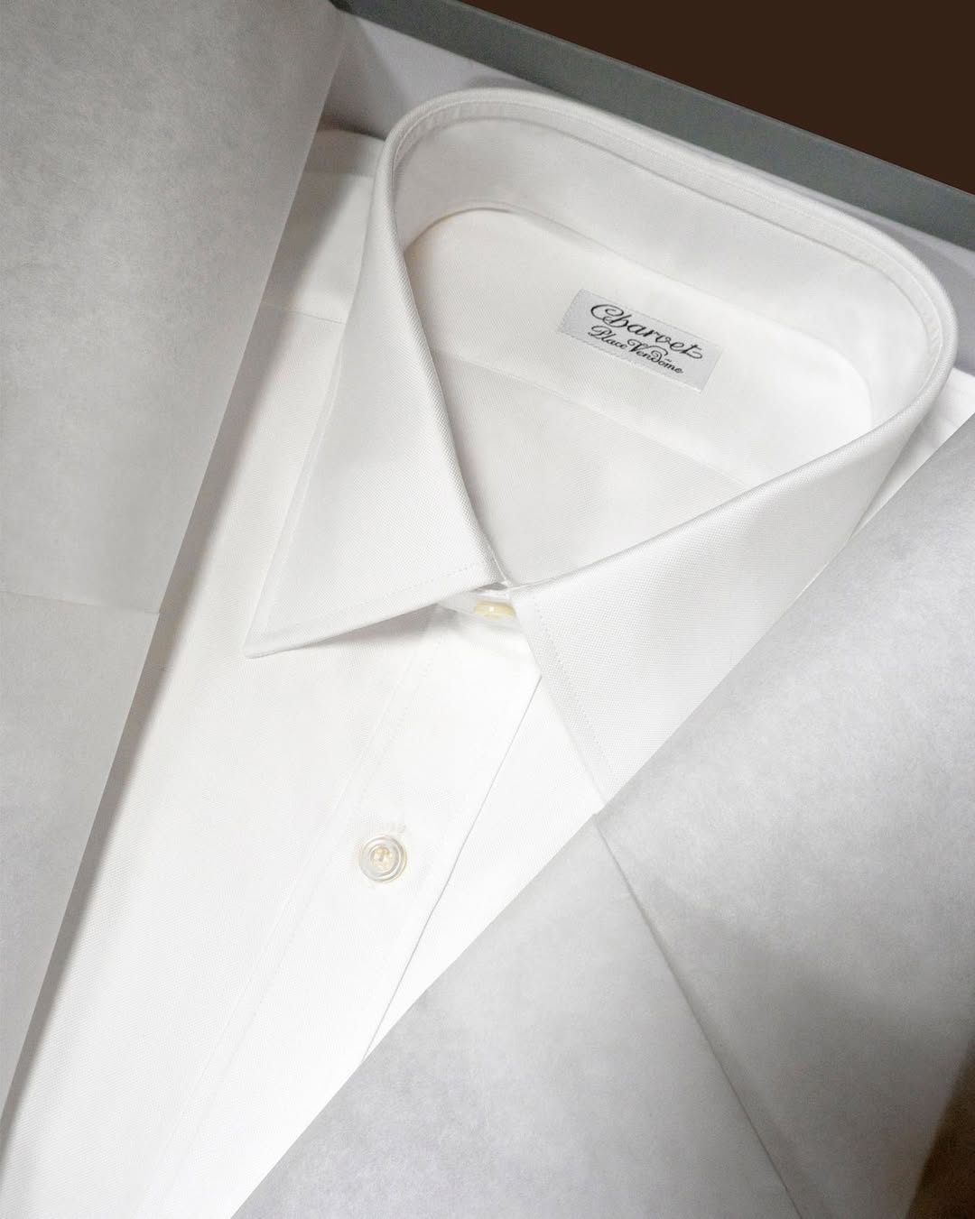 Chemises homme : ces maisons que l’on remarque 2 Charvet levidence du grand style parisien Chemises homme ces maisons que lon remarque Modalova