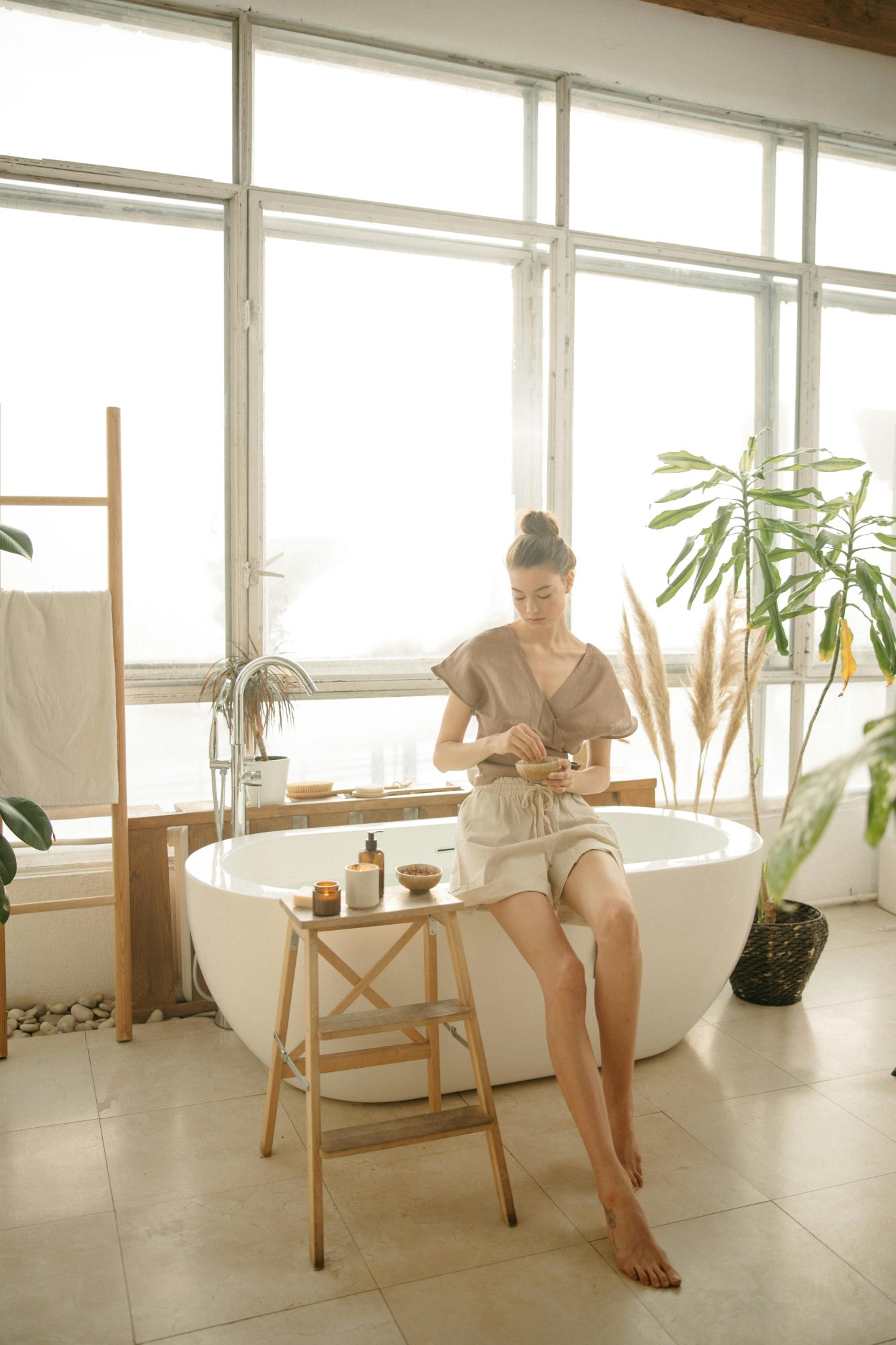 Sexual wellness : pourquoi le sujet s’impose 3 Des gestes plus doux des formules plus clean Sexual wellness pourquoi le sujet simpose Modalova