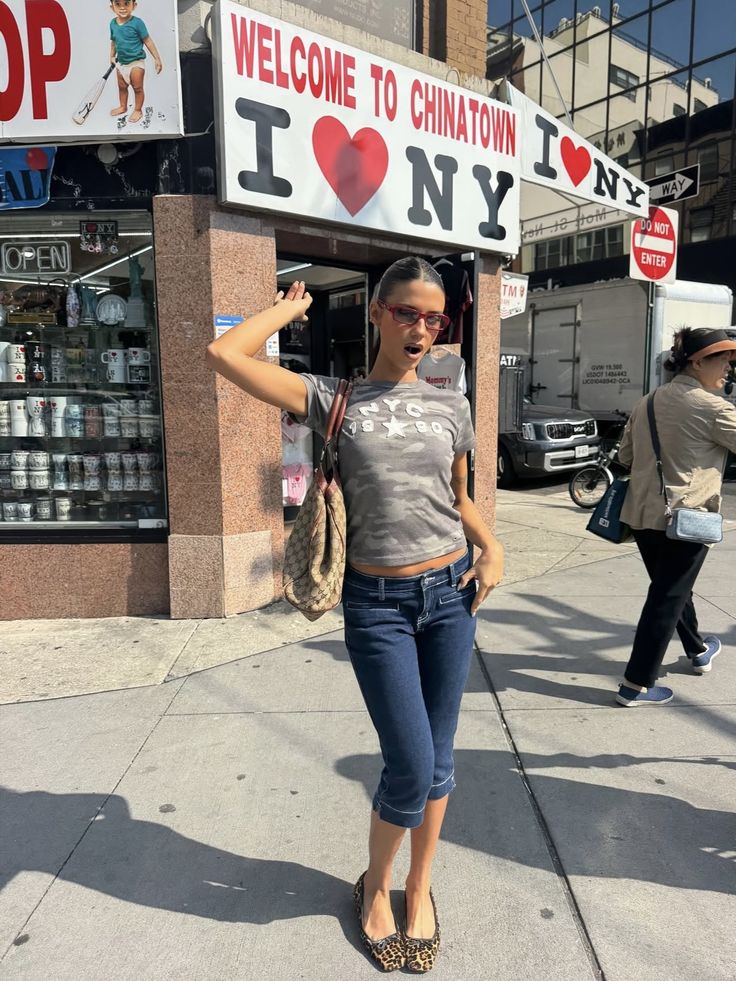 Capri pants denim look