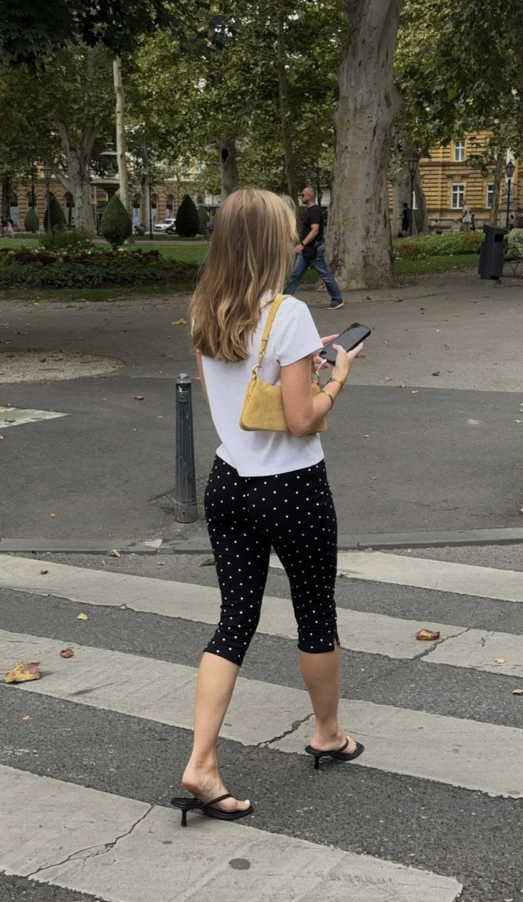 Pantacourt femme à pois