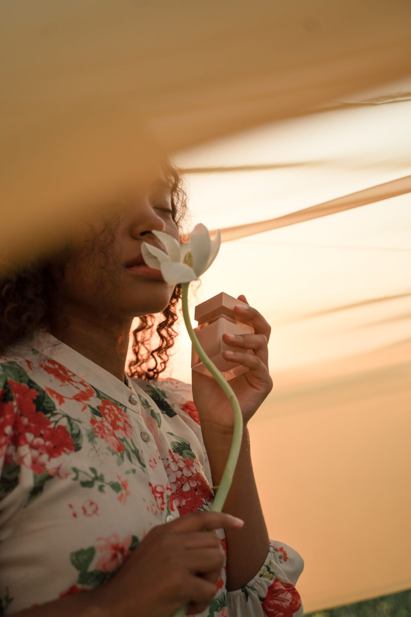 The invisible accessory fashion insiders are embracing Why signature scents are the new fashion statement Modalova