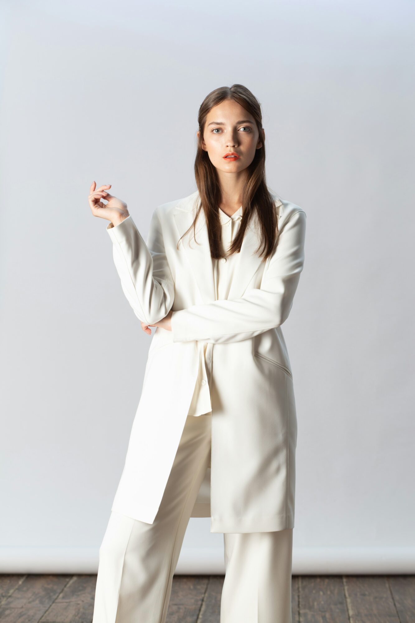 Casino chic : l’art de déjouer le dress code 6 Le luxe digital nouveau prolongement du style Casino chic lart de dejouer le dress code Modalova