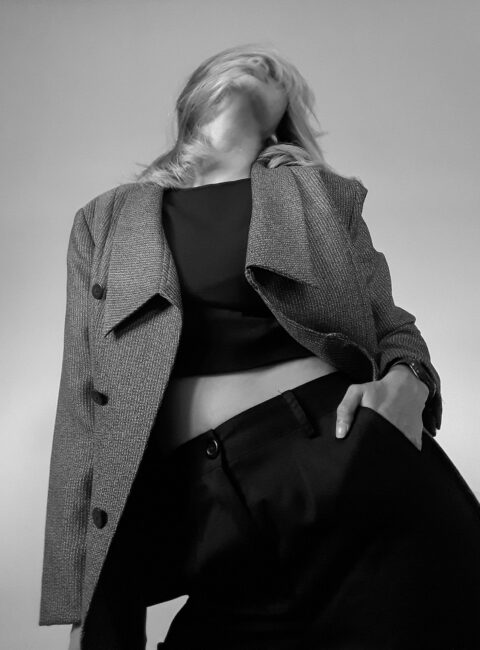 Cet hiver le blazer pour femme change de proportions Modalova scaled