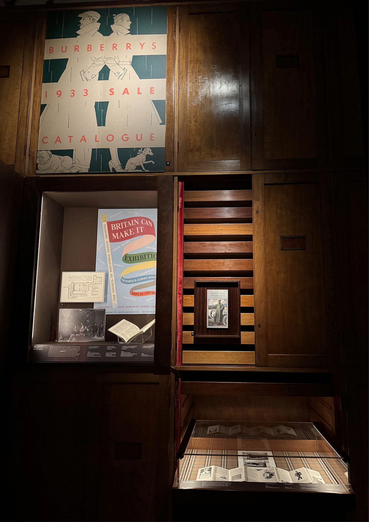 The Burberry Trench: Crafting an Icon - le rdv du V&A Museum 4 Exposition Burberry Victoria & Albert Museum South Kensington